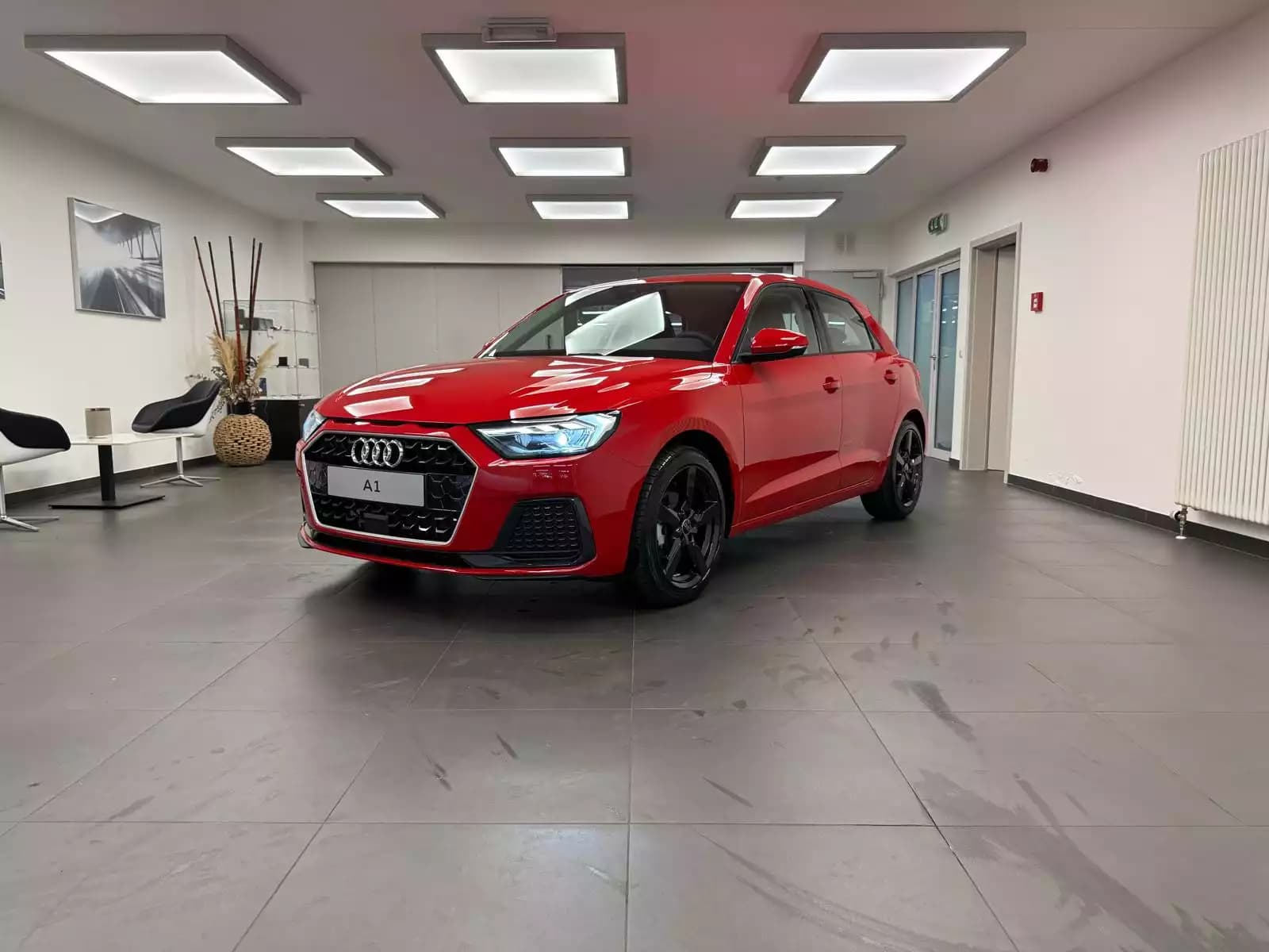 Audi A1 Sportback Advanced TFSI 95 CH / 70 kW S tronic - Photo 1
