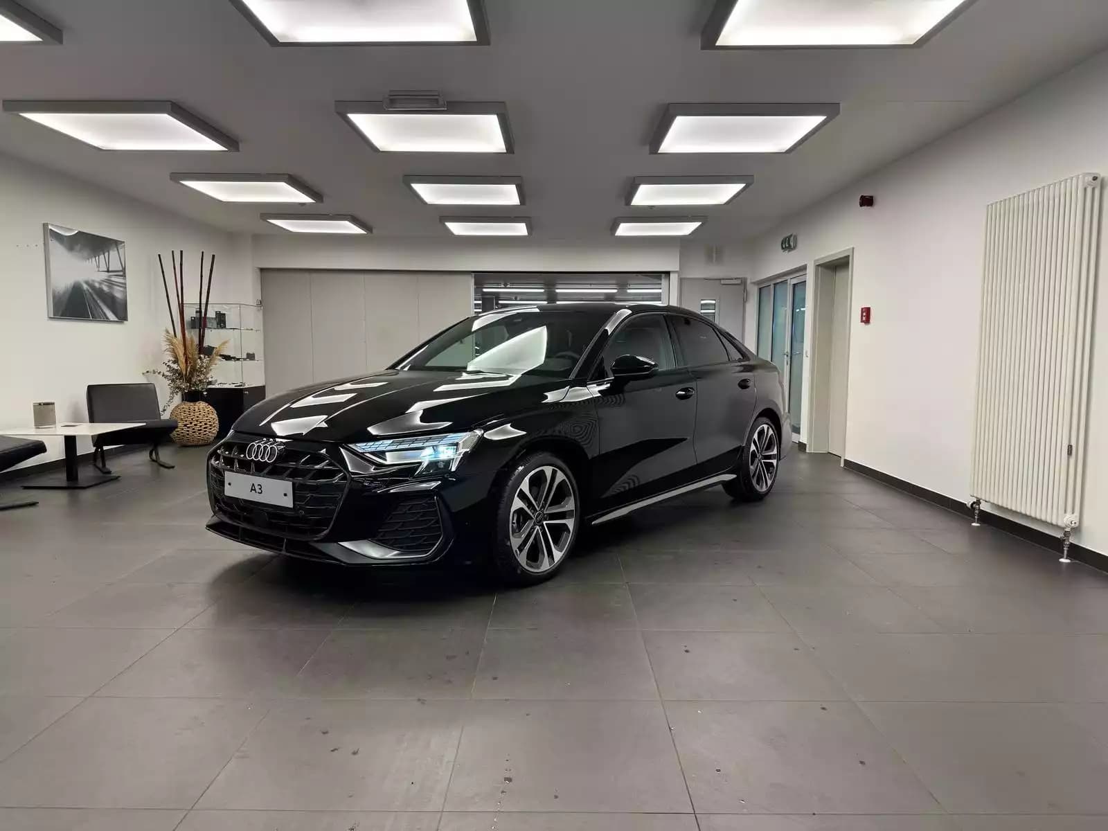 Audi A3 Limousine S line 35 TFSI 150 CV / 110 kW S tronic - Photo 1