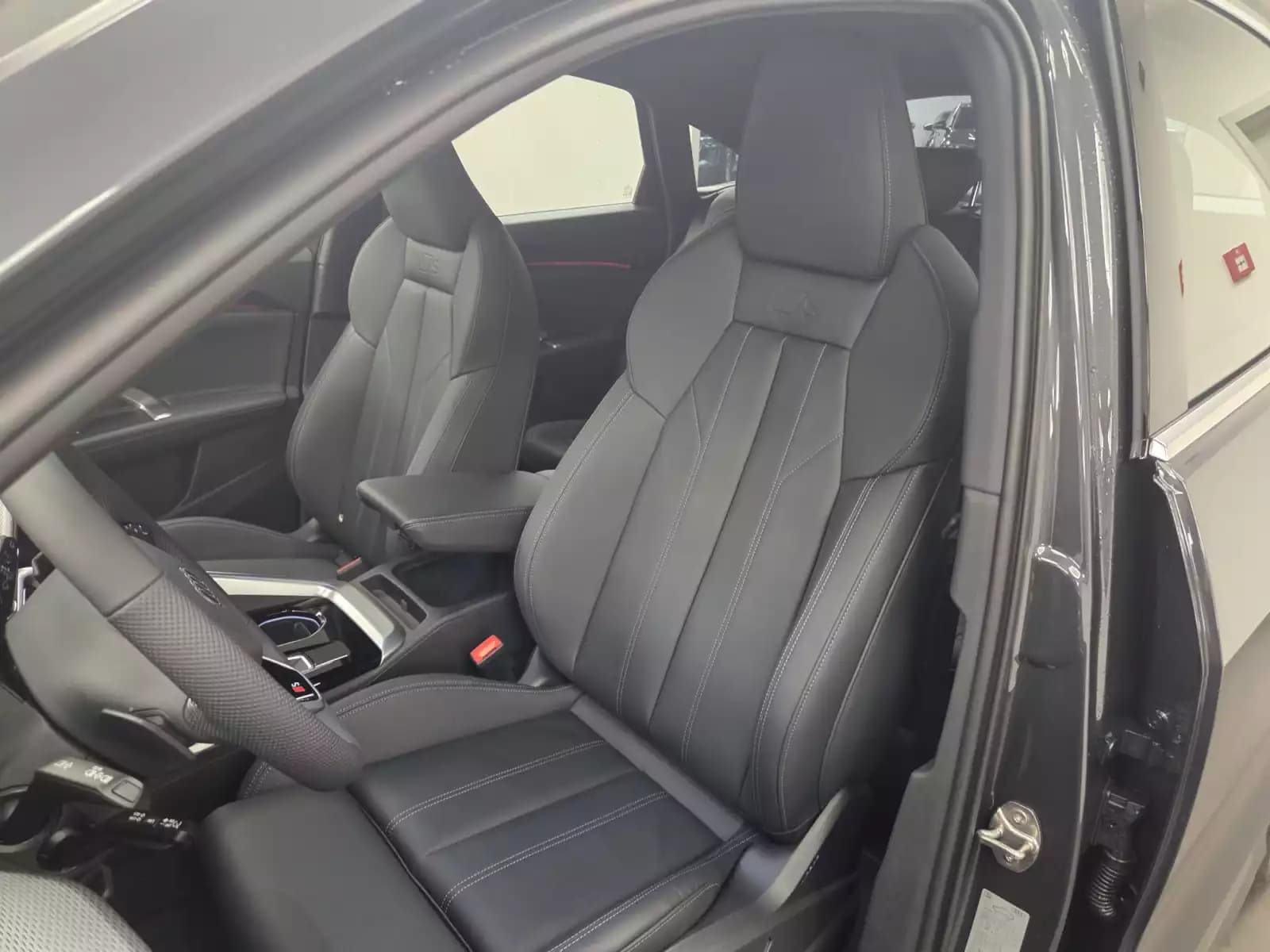 Audi Q5 Sportback S line TFSI 272 CV / 200 kW S tronic - Photo 1
