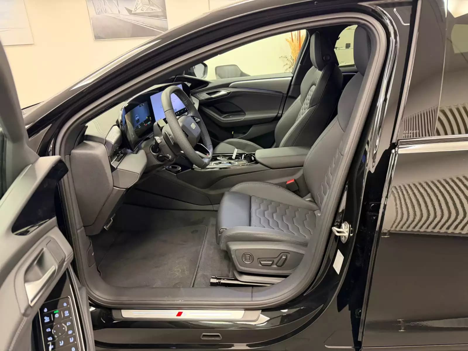 Audi A6 e-tron Avant e-tron performance S Line 367 CH / 270 KW - Photo 1