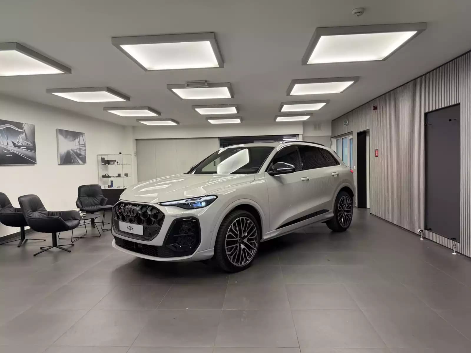 Audi SQ5 SUV 367 CH / 270 kW TFSI quattro S tronic - Photo 1