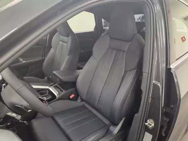 Audi Q5 Sportback S line TFSI 272 CV / 200 kW S tronic - Photo 2