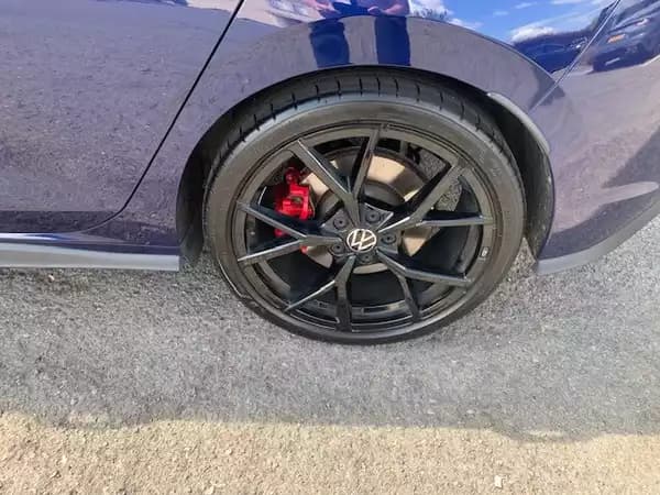 Volkswagen Golf GTI CLUBSPORT 2.0TSI 300CV DSG7 - Photo 3