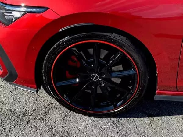 Volkswagen Golf GTI BLACK STYLE 2.0TSI 265CV DSG7 - Photo 3