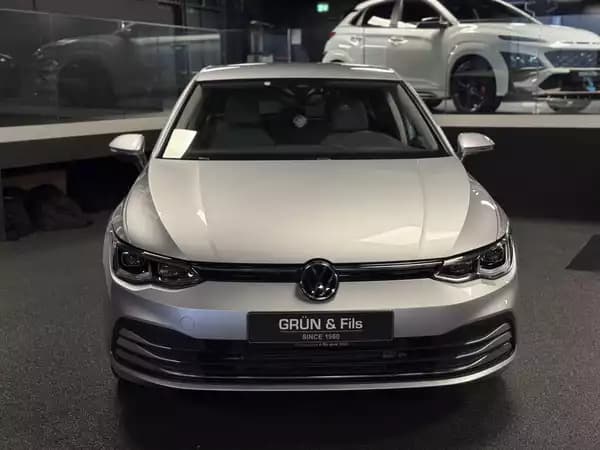 Volkswagen Golf 1.5 STYLE - Photo 2