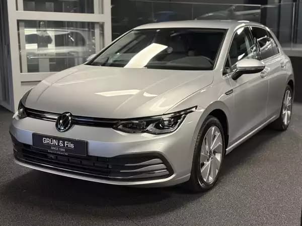 Volkswagen Golf 1.5 STYLE - Photo 2