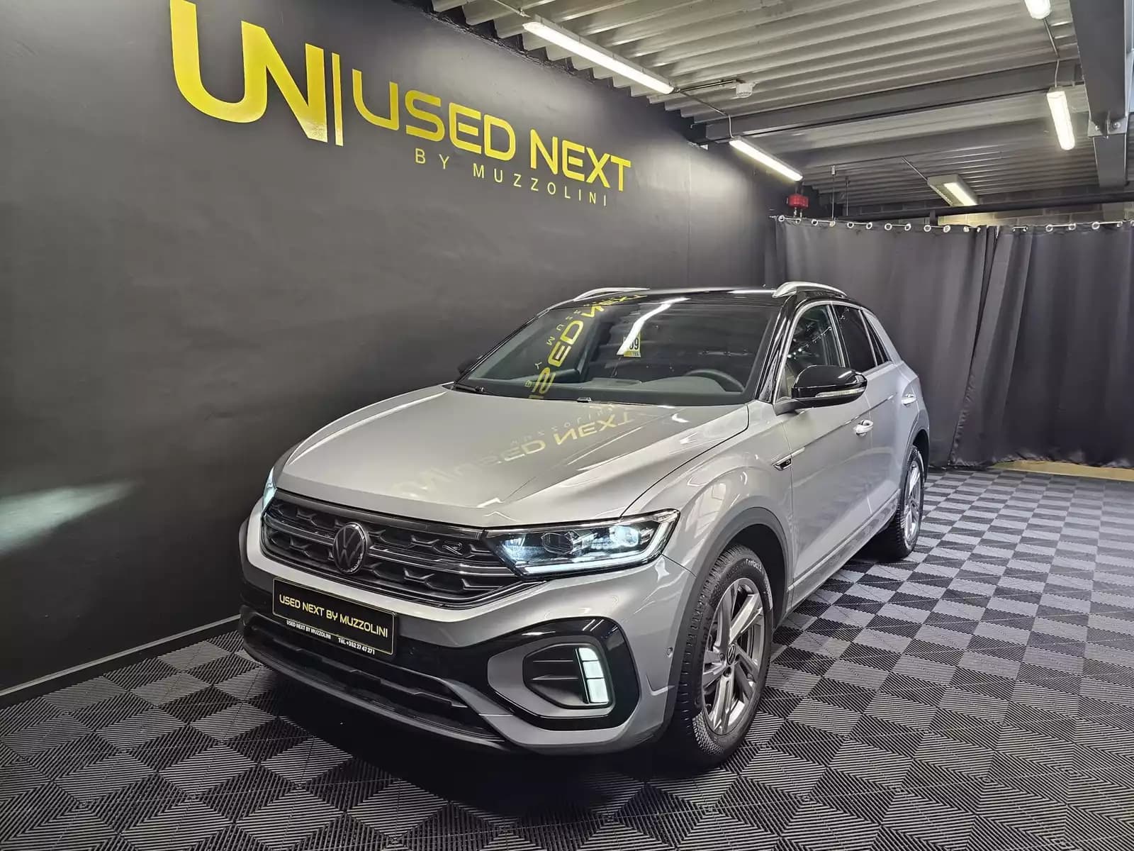 Volkswagen T-Roc 150cv R-Line Edition DSG7 - Photo 1