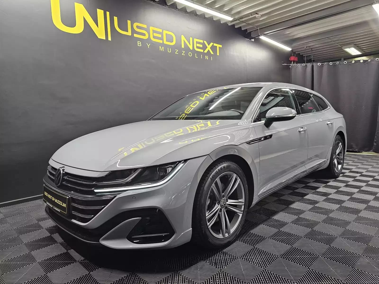 Volkswagen Arteon Shooting Break 2.0 TSI 190 R-LINE DSG - Photo 1