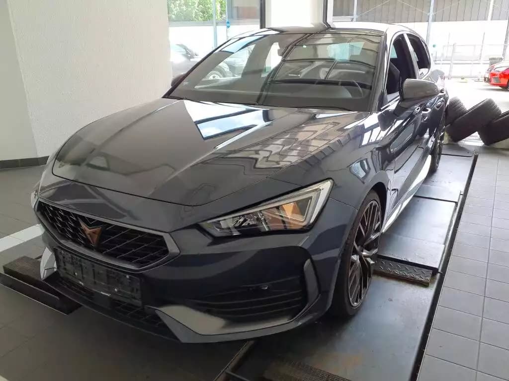 Cupra Leon VZ 2.0 TSI 301cv PANORAMA / SATELLITES - Photo 1