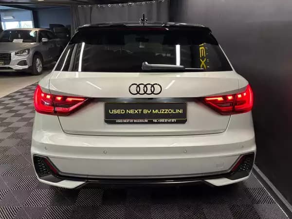 Audi A1 30 TFSI 115cv S-TRONIC Black Edition - Photo 3