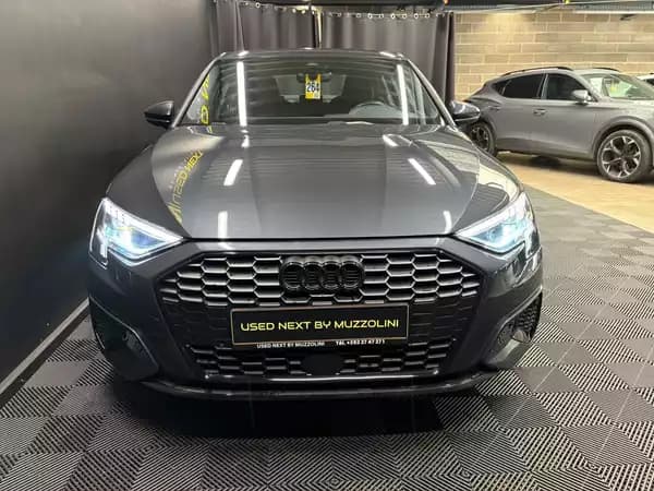 Audi A3 Limousine Advanced 30 TFSI 110cv S-tronic - Photo 2
