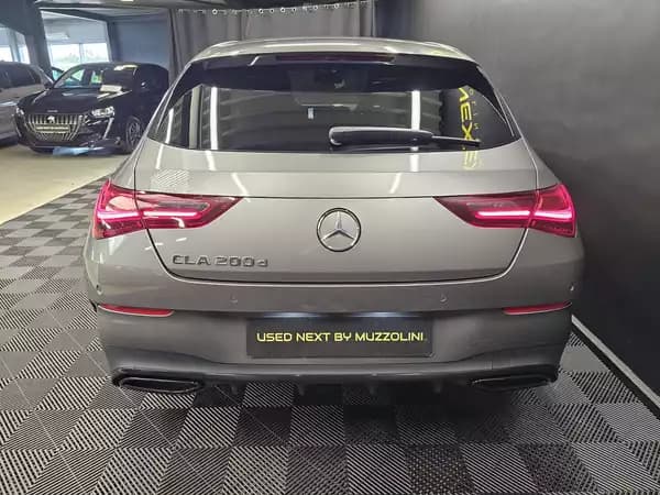 Mercedes-Benz CLA 200 Shooting Brake AMG line - Photo 3