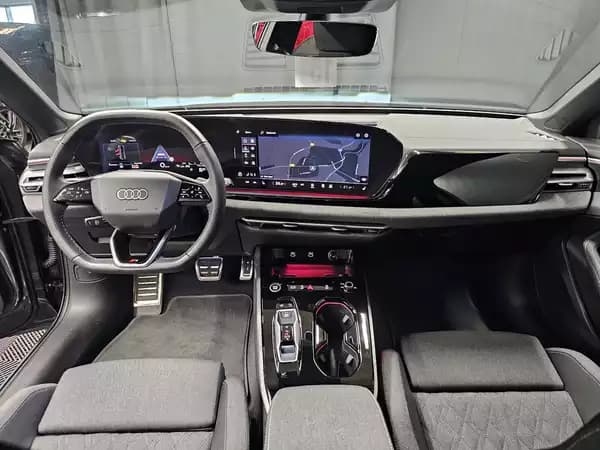 Audi A5 AVANT 40 tfsi 204cv S-Line+ - Photo 2