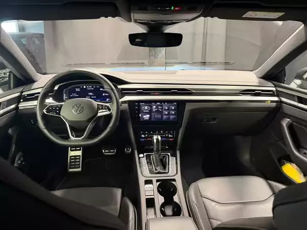 Volkswagen Arteon Shooting Brake R-Line PHEV 218CV DSG CAMERA/CUIR/IQ LIGHT - Photo 2