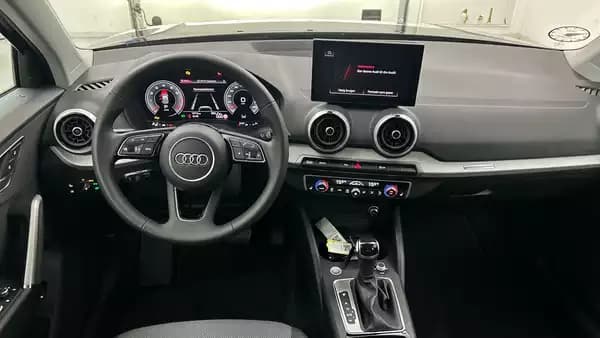 Audi Q2 35 TFSI 150cv S-line S-tronic - Photo 2