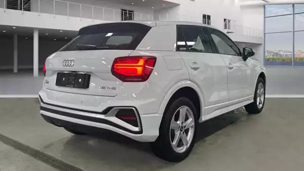 Audi Q2 35 TFSI 150cv S-line S-tronic - Photo 3