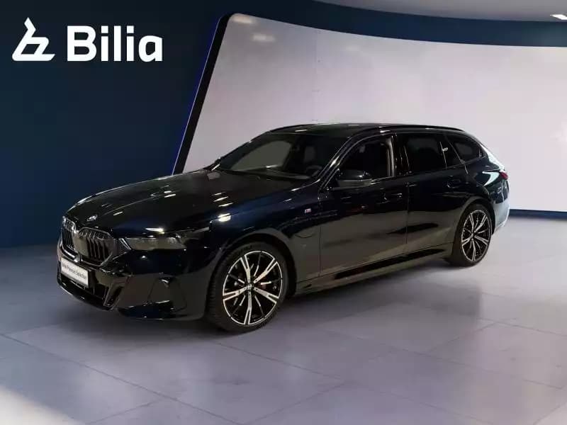 BMW 530 530e xDrive Touring M Sport - Photo 1