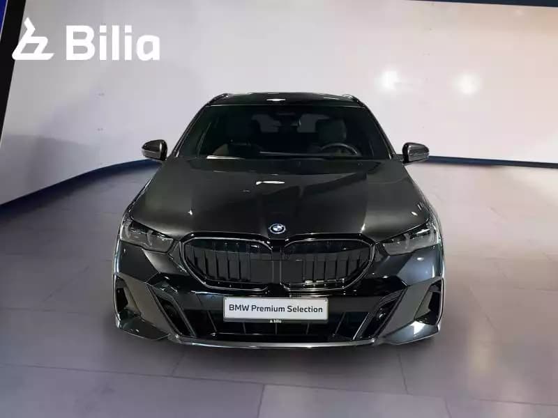 BMW 530 530e Touring M Sport - Photo 1