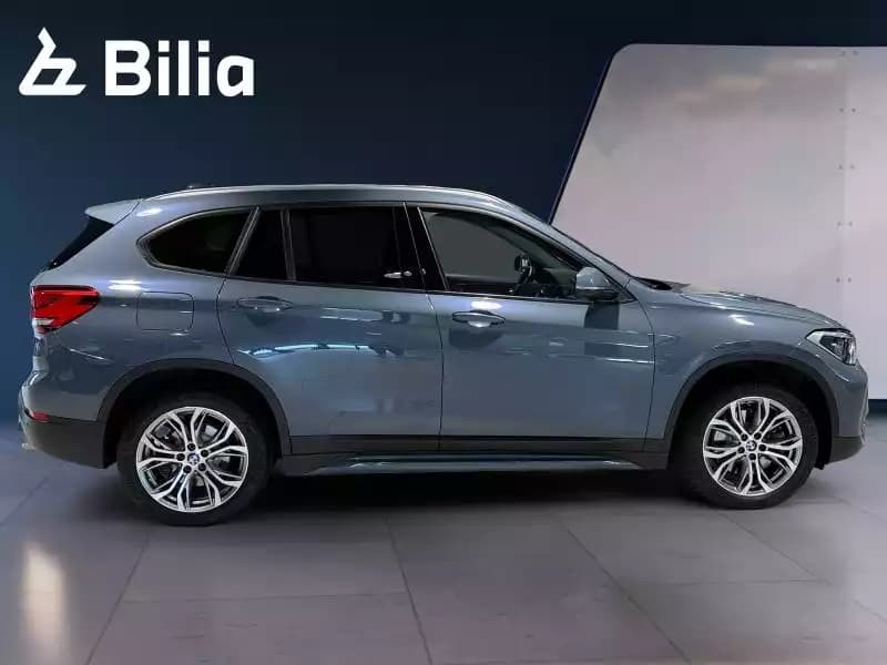 BMW X1 xDrive20i - Photo 1