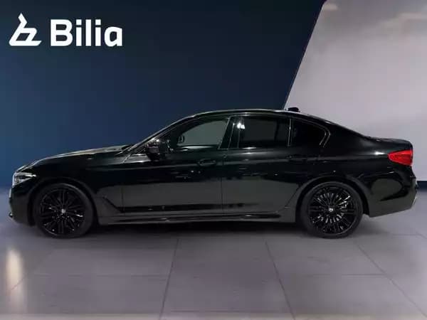 BMW 530 530i m-sport - Photo 2