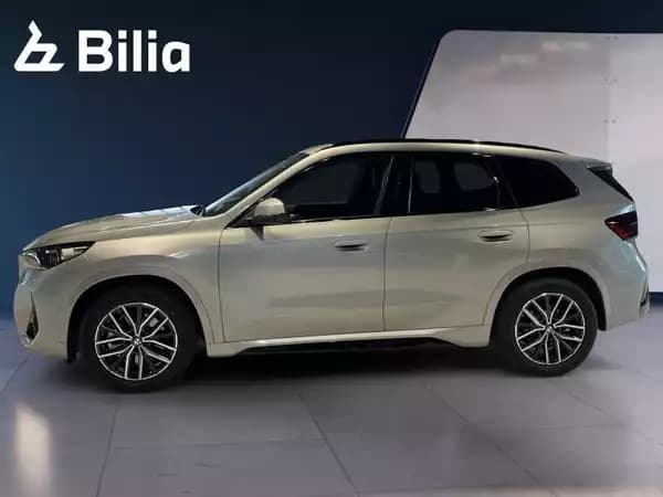 BMW X1 X1 xDrive23i M Sport - Photo 2