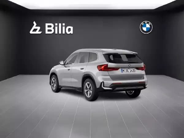 BMW X1 X1 sDrive18i - Photo 3