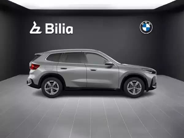 BMW X1 X1 sDrive18i - Photo 2