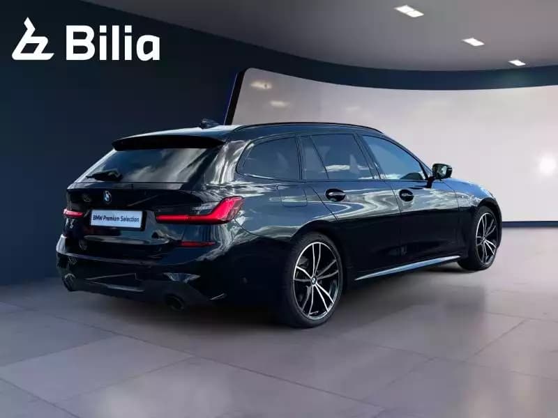 BMW 320 d - Photo 1