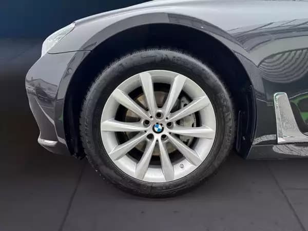 BMW 730 730d Limousine - Photo 3