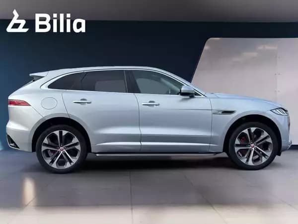 Jaguar F-Pace F-Pace R DYNAMIC - Photo 2