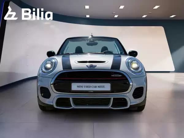 MINI John Cooper Works Cabrio John Cooper Works Cabrio - Photo 2