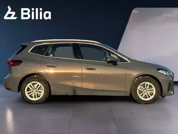 BMW 218 218i Active tourer - Photo 2