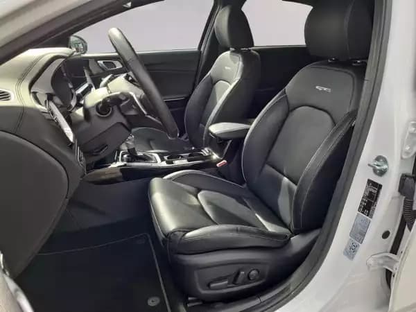 Kia Ceed Ceed GT Line - Photo 3