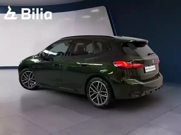 BMW 220 Active Tourer - Photo 2