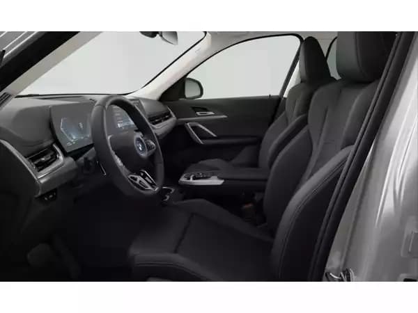 BMW X1 X1 30e xDrive X-line - Photo 3
