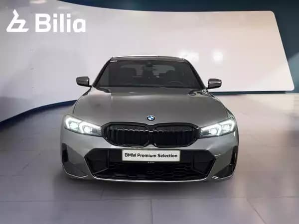 BMW 330 330d xDrive M-sport - Photo 2