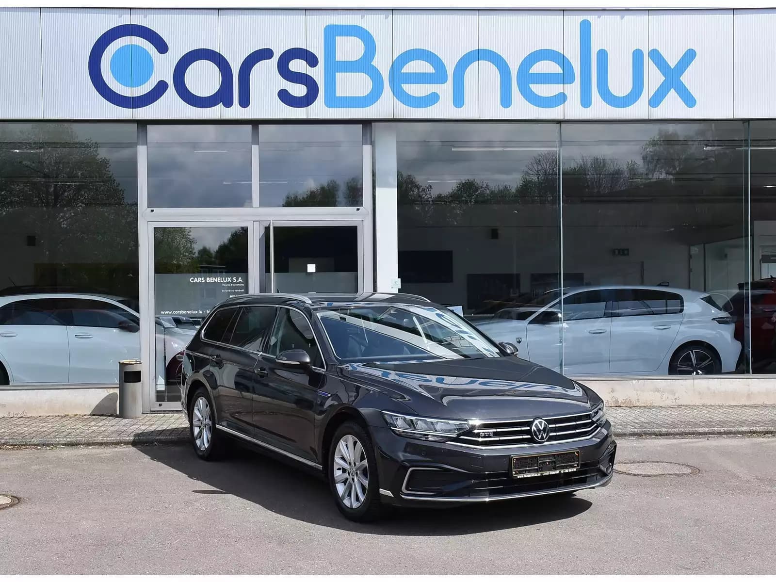 Volkswagen Passat Variant GTE 1.4 eHybrid DSG - Photo 1