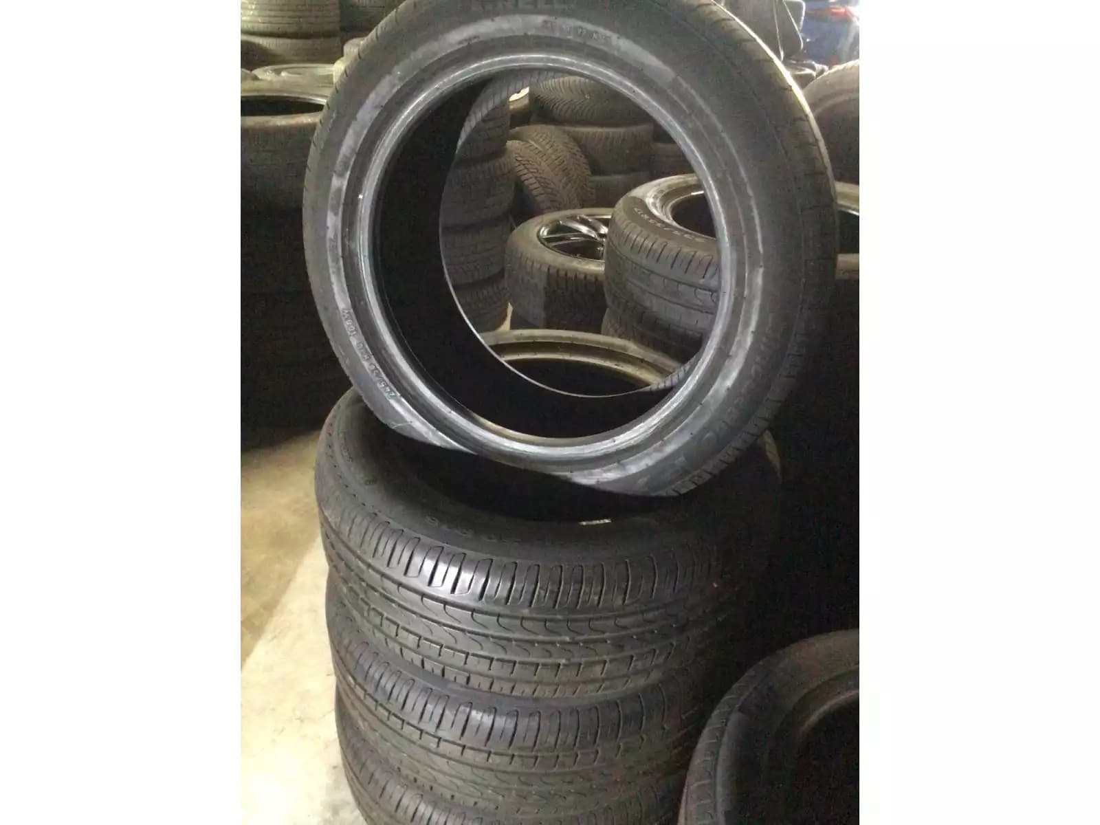 Pneus été 18 245/50 R18 100W - Photo 1