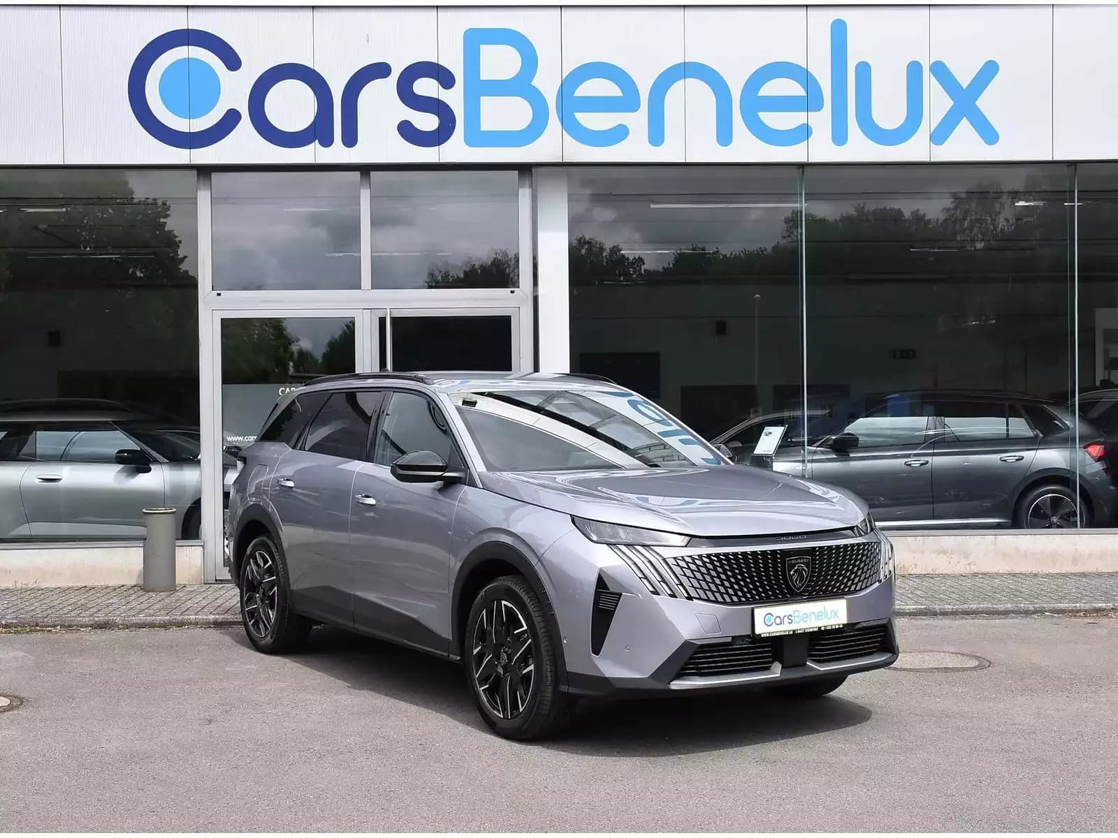 Peugeot 5008 Hybrid 145 Allure e-DCS6 ACC CAM360 JA19 NEUF - Photo 1