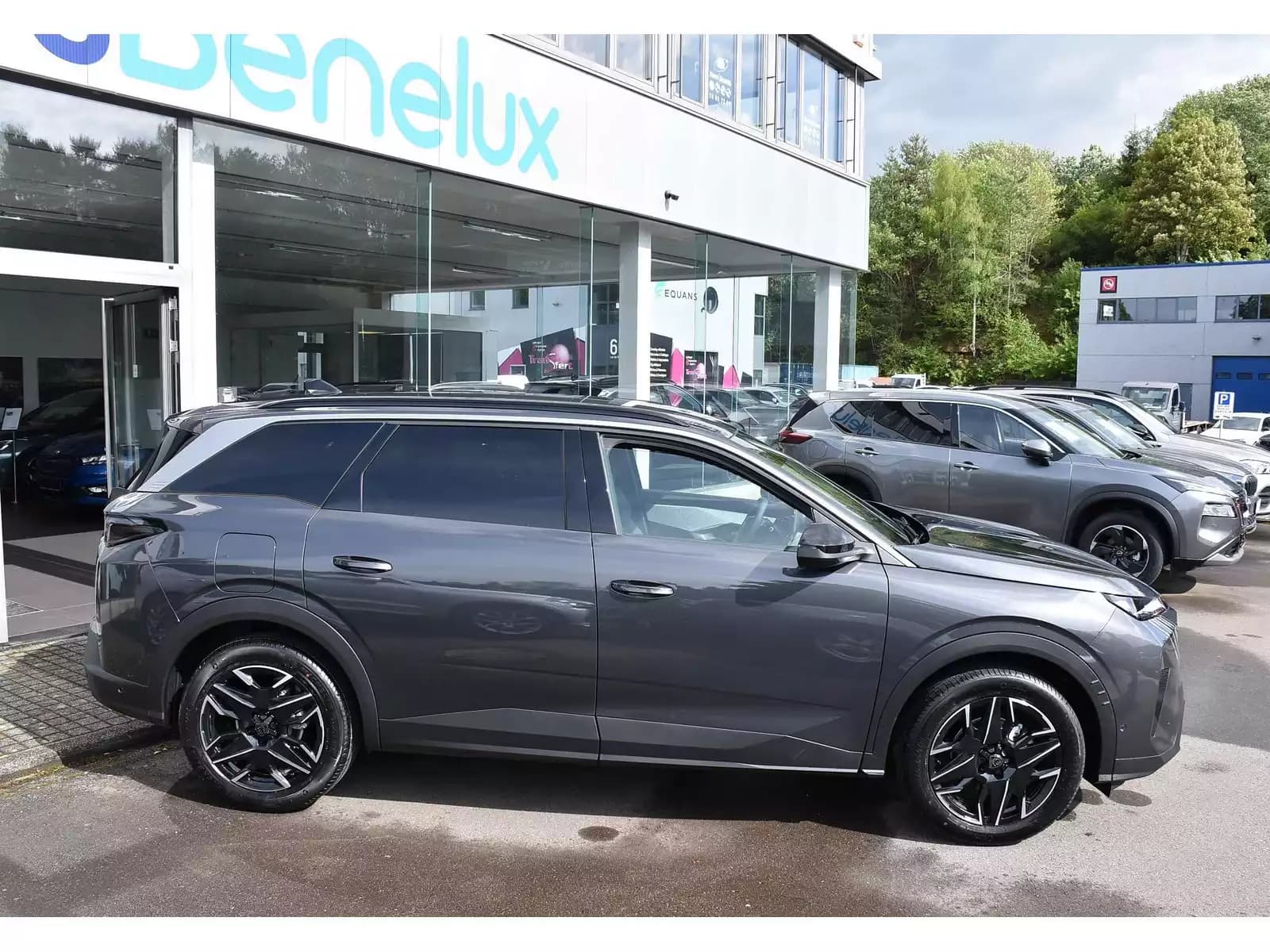 Peugeot 5008 Hybrid 145 Allure e-DCS6 ACC CAM360 JA19 NEUF - Photo 1