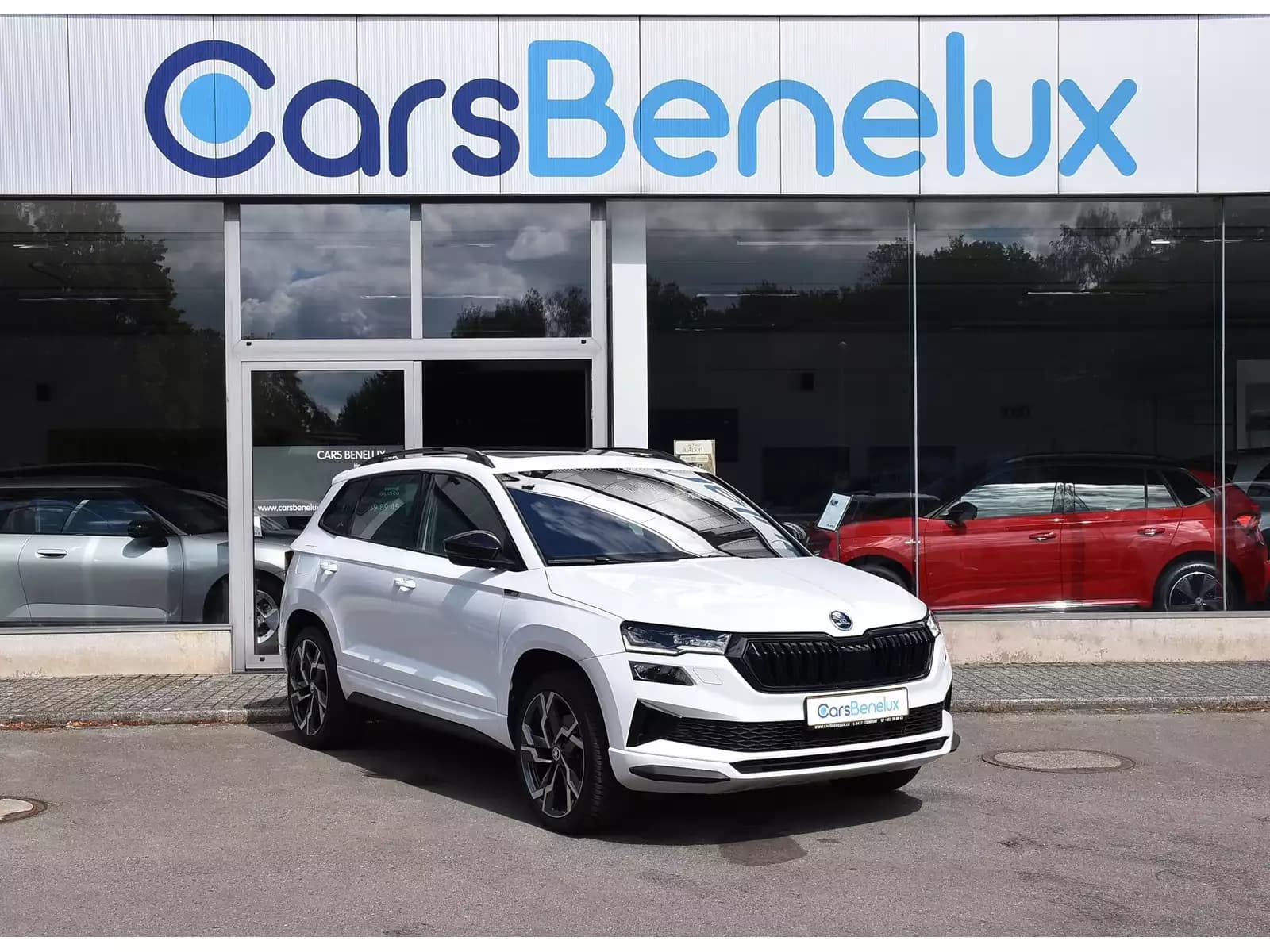 Skoda Karoq 2.0 TDI 4X4 Sportline DSG PANO TRAVEL SIDE ATT RMQ KEYLESS - Photo 1