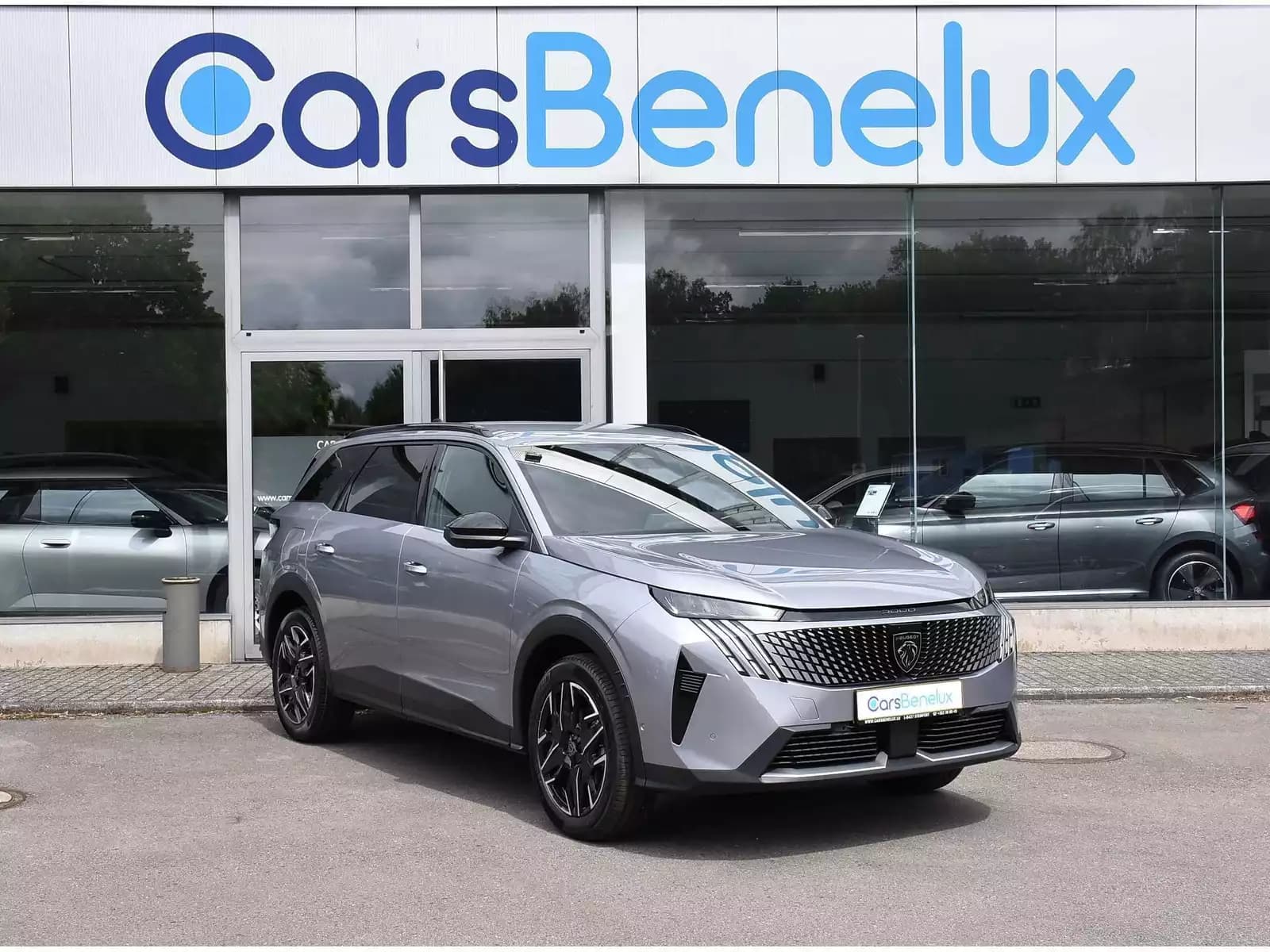 Peugeot 5008 Hybrid 145 Allure e-DCS6 ACC CAM360 JA19 NEUF - Photo 1