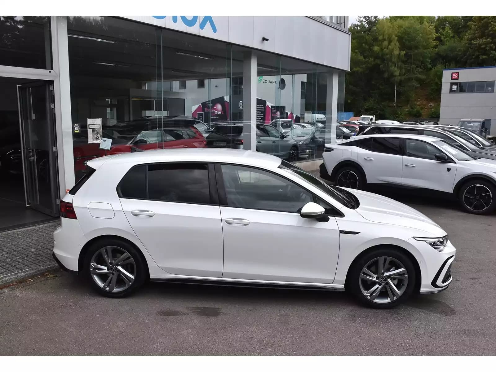 Volkswagen Golf 1.5 eTSI R-Line DSG ACC TRAVEL SIDE CAM PARK ATT RMQ 1° MAIN - Photo 1