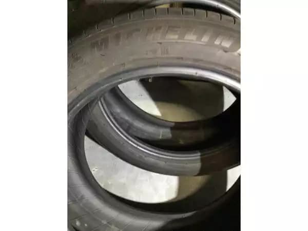 Pneus été 18 225/50 R18 99W - Photo 2