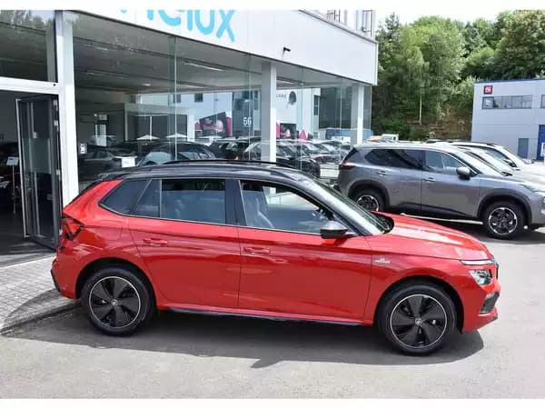 Skoda Kamiq 1.5 TSI Monte Carlo DSG PANO ACC TRAVEL LANE SIDE KESSY NEUF - Photo 2