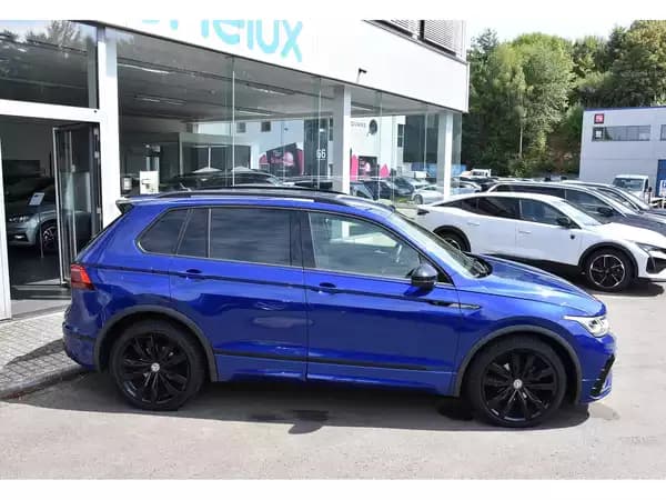 Volkswagen Tiguan 2.0 TDI 4Motion R-Line DSG TRAVEL PARK CAM ATT RMQ - Photo 2