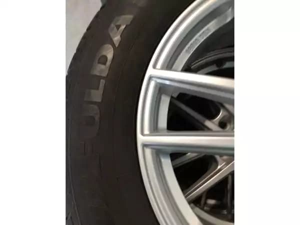 Jantes alu + Pneus hiver 17 225/65 R17 106H - Photo 2