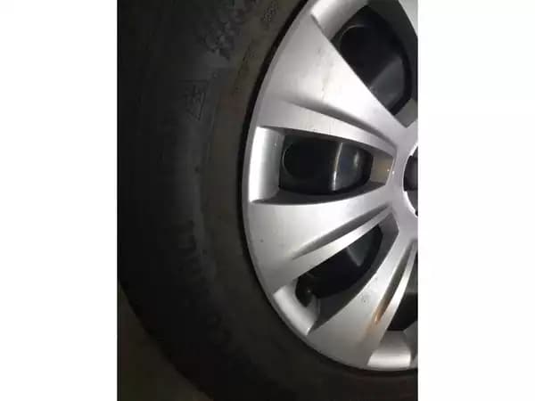Jantes acier + Pneus hiver 17 215/65 R17 99H - Photo 2