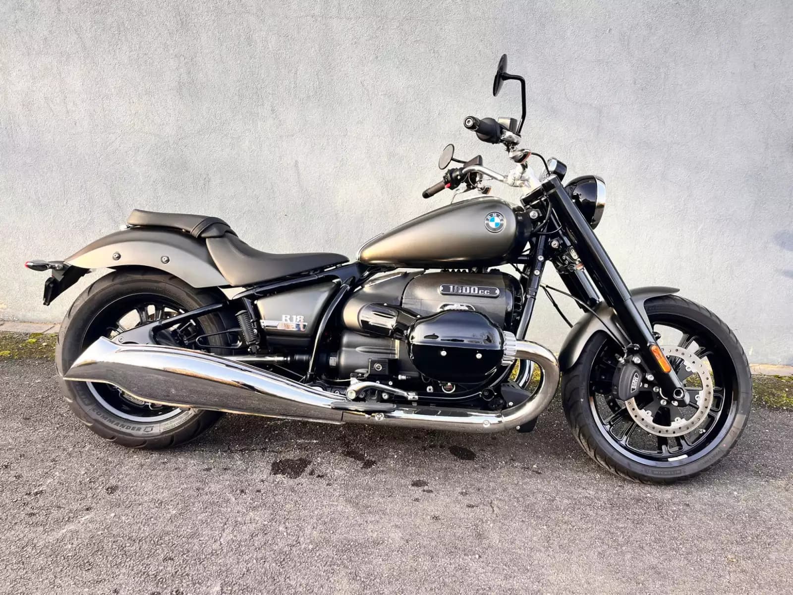 BMW R 18 - Photo 1