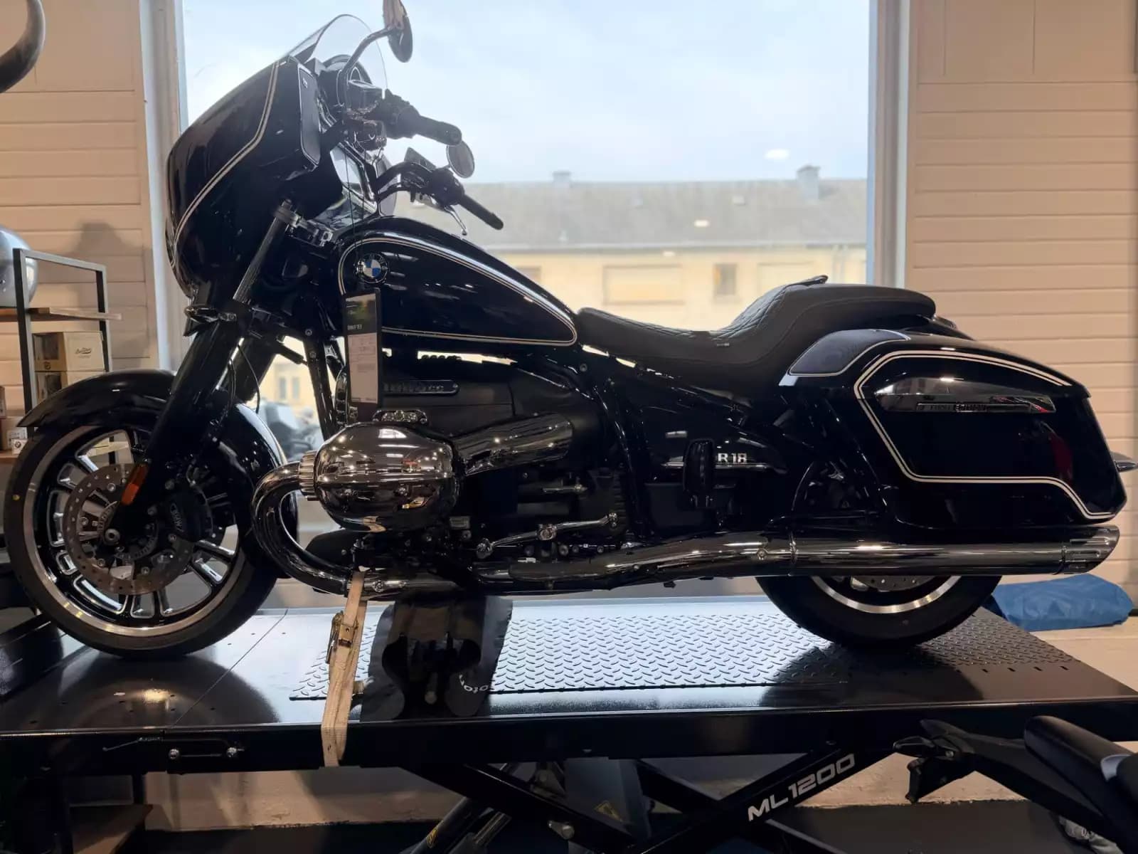 BMW R 18 B - Photo 1